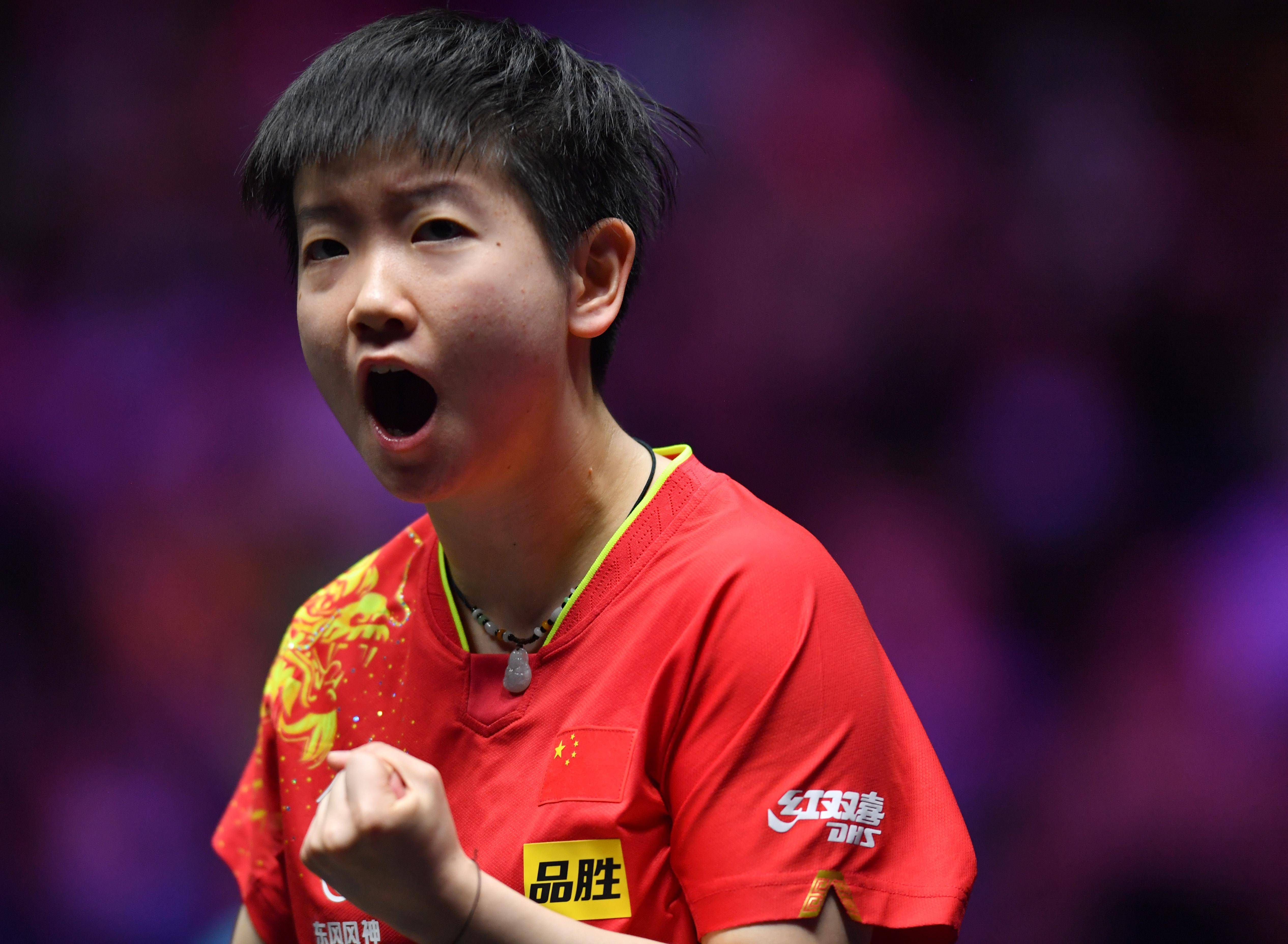 德国媒体sport1的消息，阿方索-戴维斯本人倾向于离开拜仁加盟皇马，除了体育竞技方面的因素还因为球员在拜仁薪水很低没有达到他的预期。